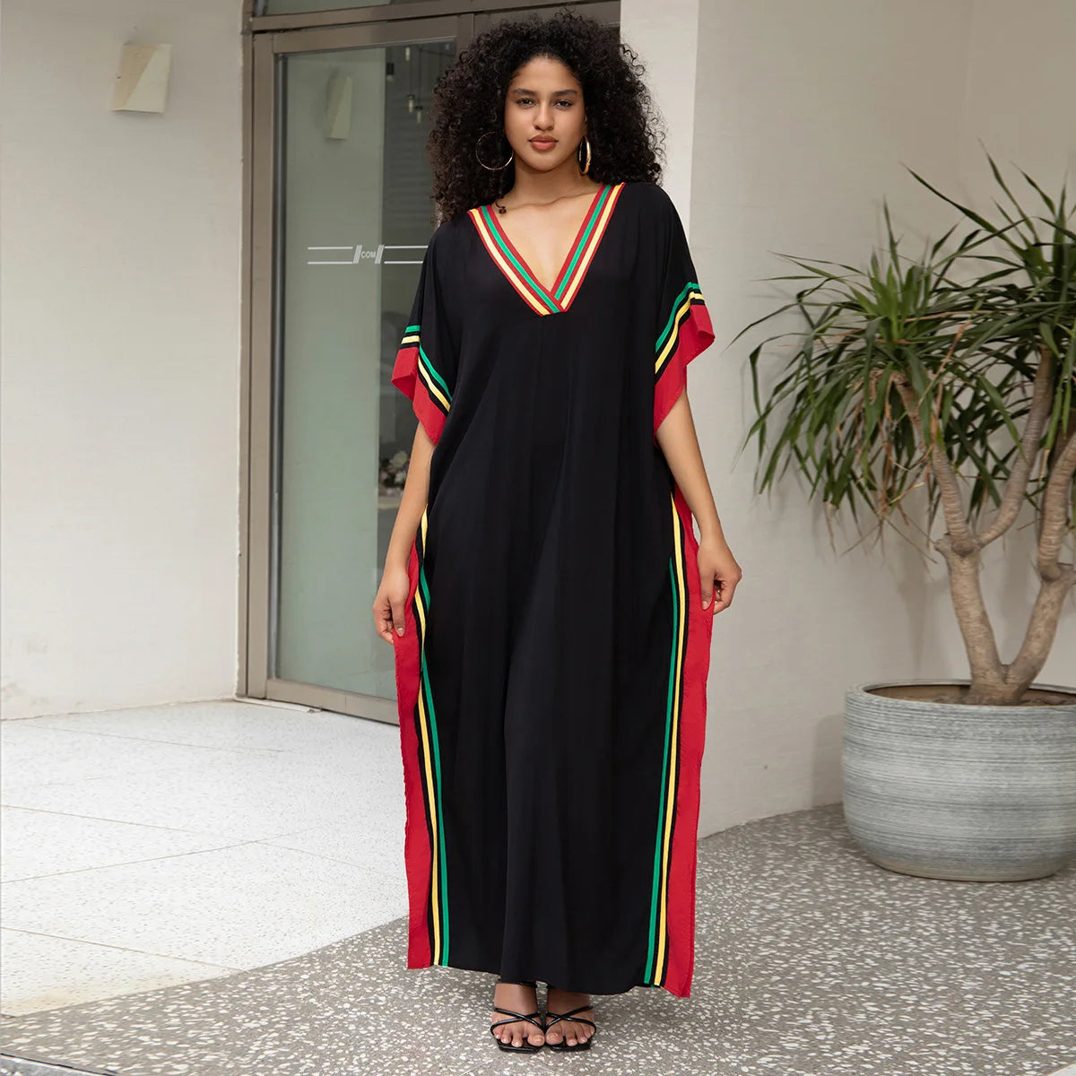 Stijlvolle Vrouwen Strand Kaftans - Zebra en Luipaardprint Zwem Cover-Ups voor Zomeruitjes en Maxi Jurk Elegantie