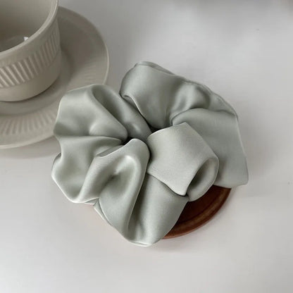 Chique Franse Zijde Haaraccessoires voor Vrouwen - Getextureerde Satijnen Scrunchies en Haartjes voor Stijlvolle Uiterlijk