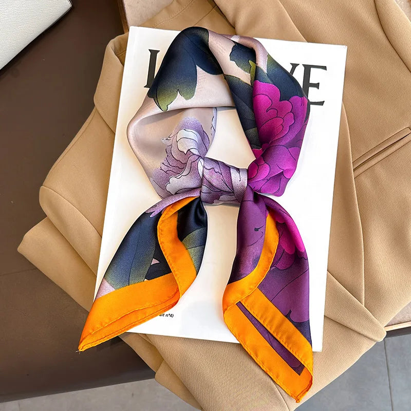 2024 Elegante Zijden Kattenprint Sjaal - Stijlvolle Hoofddoek & Sjaaltje voor Vrouwen - Luxueuze Satijnen Vierkante Sjaal & Multifuntionele Hijab Bandana