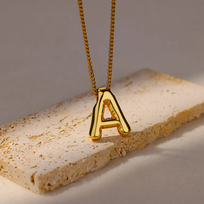 Stijlvolle Chunky Initial Hangertjes Kettingen voor Vrouwen - Gouden RVS A tot Z Bedels, Waterdichte Sieraden Perfect als Verjaardagscadeaus!