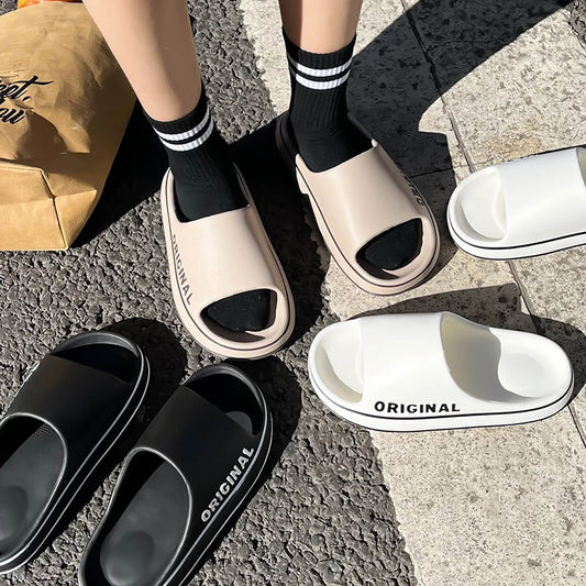 Stijlvolle Feslishoet Dames Letter Slippers - Levendige Effen Kleur Strandslippers met Dikke Zool, Perfect voor Binnen en Buiten! Antislip Zomer Koppelsandalen voor Ultiem Comfort.