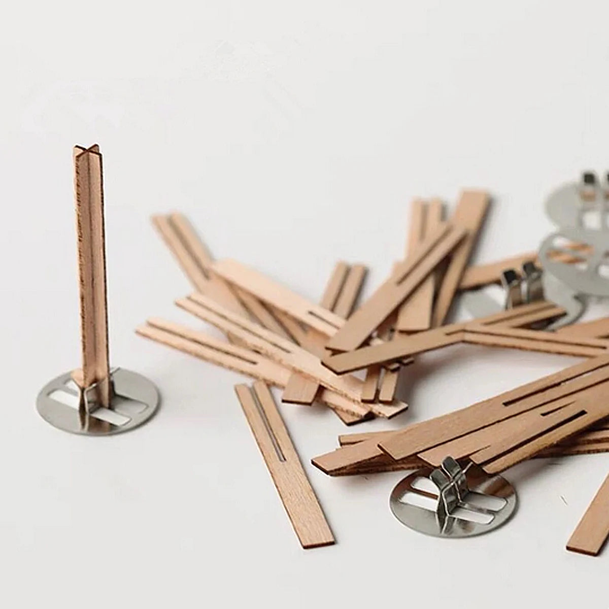 Cross Wooden Candle Wicks with Metal Clips Smokeless Wood Wick Cores for DIY Jar Candle Making