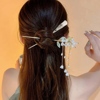 Elegante Romantische Haarklem in Chinese Stijl voor Vrouwen, Geëmaileerde Bloemenspeld, Modeaccessoire in Legering