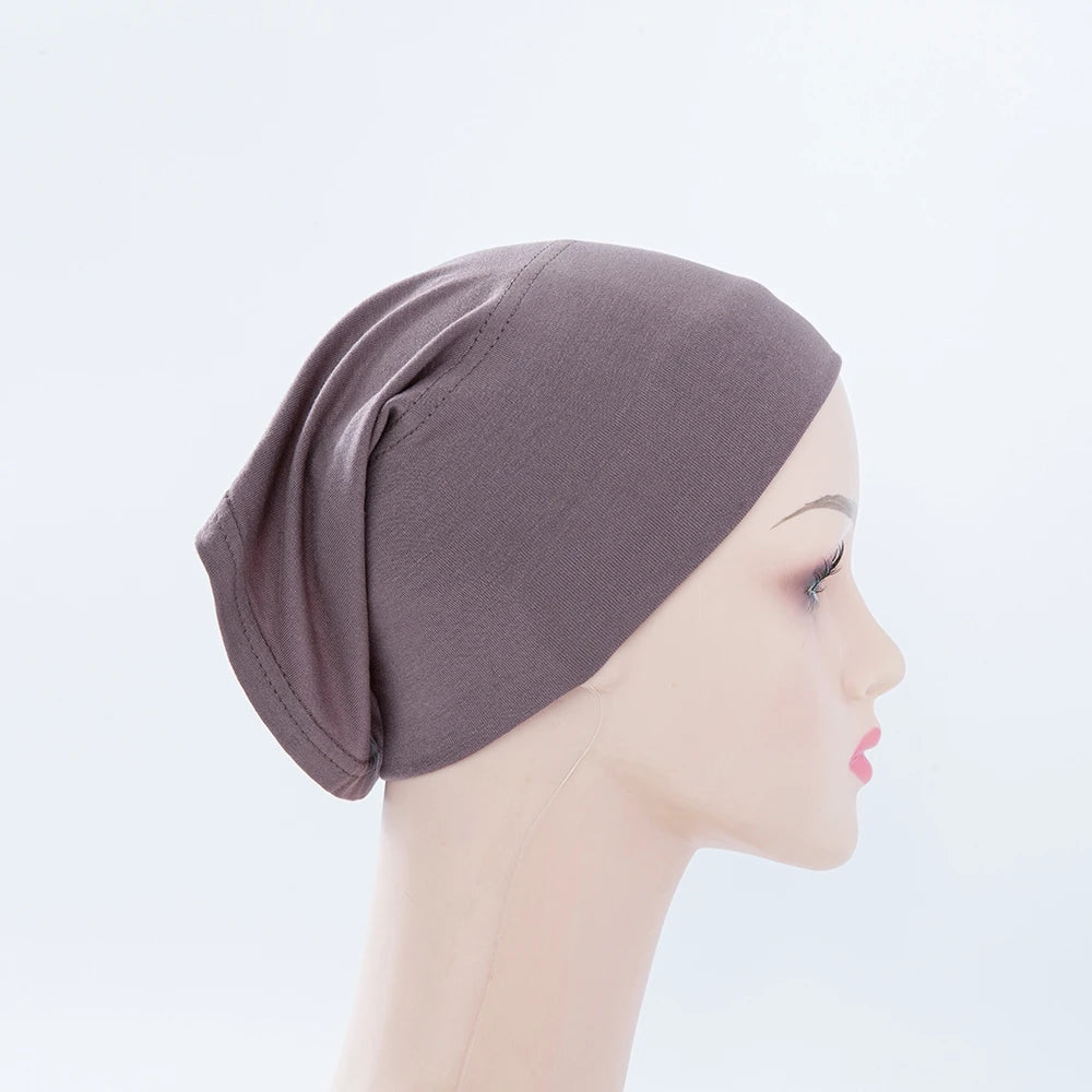 Chic en Stijlvol 56-Kleurige Vrouwen Binnen Hijab Tube Muts - Premium Bamboe Jersey Onderheadscarf voor Moslim Mode