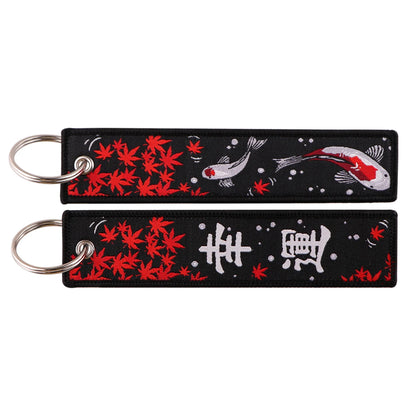 Stijlvolle Japanse Anime Geborduurde Sleutelhangers – Perfecte Sleuteltags voor Motorfietsen, Auto's en Rugzakken – Trendy Sleutelhanger Cadeaus voor Vrienden!
