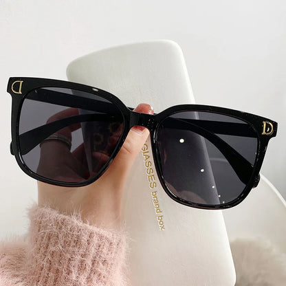 Chique Overmaat Retro Vierkante Zonnebril voor Vrouwen - Stijlvolle Designer Grote Frame Verloop Zonnebril