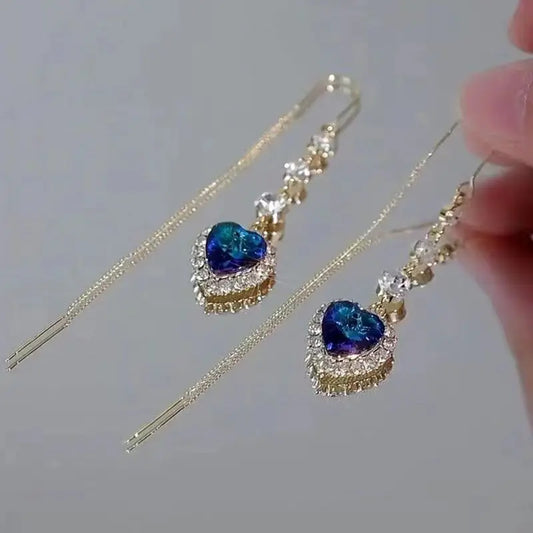 Adembenemende Blauwe Hartvormige Zirkon Oorbellen voor Vrouwen - Elegante Lange Tassel Dangelontwerpen Perfect voor Huwelijken en Speciale Gelegenheden
