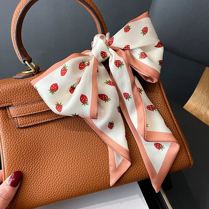Trendy Floeiende Satijnen Zijde Haar Riem Sjaal voor Vrouwen – Stijlvolle Nekstrik, Tas Sjaal en Skinny Haarband – 2024 Collectie
