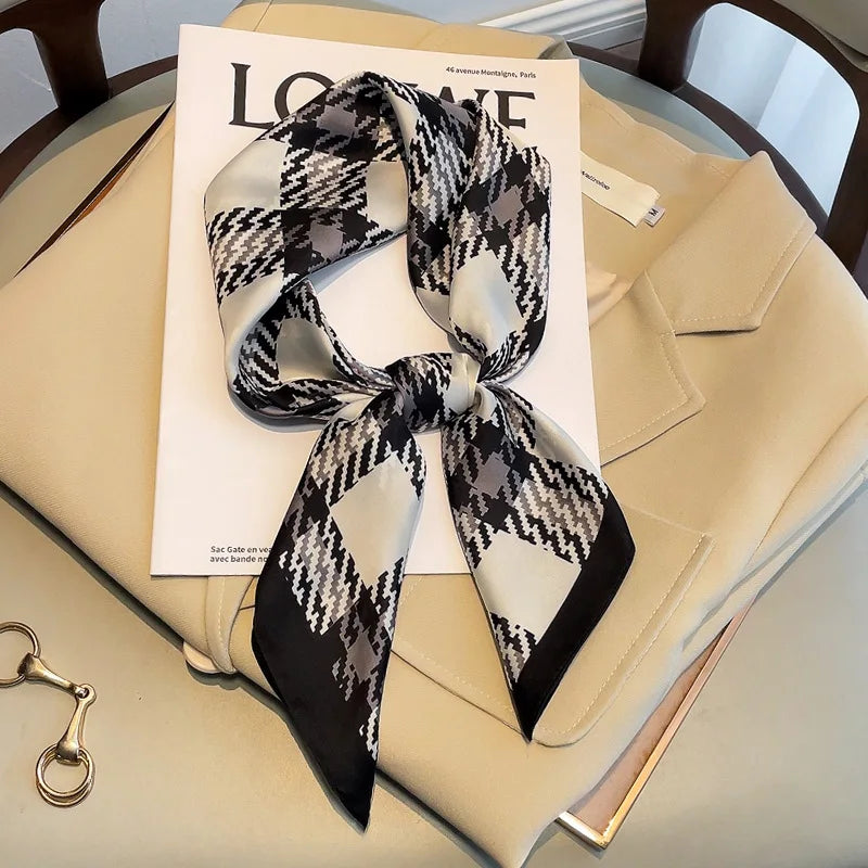 Chique 2023 Zijden Nek Sjaal met Elegante Paardenprint voor Vrouwen - Veelzijdige Vierkante Haarwraps, Foulards en Bandana Opties