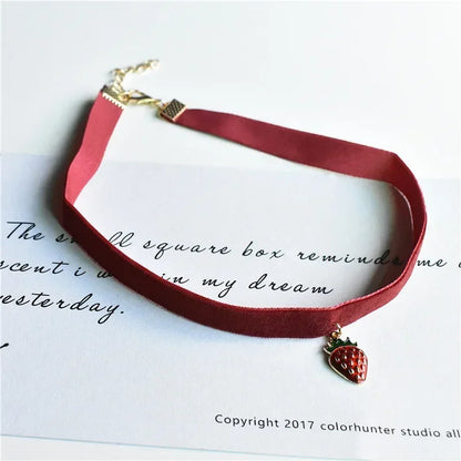 Elegante Vintage Fluwelen Parels Choker - Korte Zwarte Sleutelbeen Kraag Ketting voor Vrouwen - Perfecte Gotische Accessoire