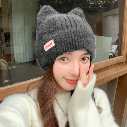 Schattige Kattenoor Gebreide Beanie - Gezellige Neppelzen Wintermuts voor Vrouwen, K-Pop Geïnspireerde Snoepkleuren voor Trendy Streetwear!