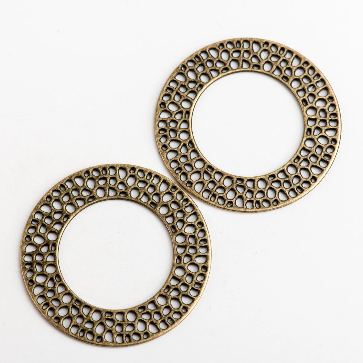 Round Filigree Pendant Charms for Jewelry Making Copper Alloy Circle Connectors DIY Earrings Necklaces Craft Supplies