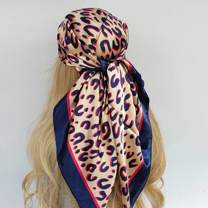 Elegante 90x90cm Bloemen Haar Sjaal voor Vrouwen - Stylish Designer Zachte Satijnen Sjaal & Halsdoek - Perfecte Vierkante Zijden Hals- & Haar Sjaal