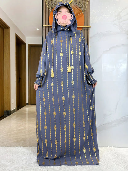 Elegante Katoenen Ramadan Abaya met Dubbele Hoeden - Prachtig Goudstofontwerp voor Moslimvrouwen met Gebed en Speciale Gelegenheden - Geïnspireerd door Dubai en Turkse Kaftanstijlen