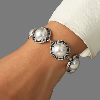 Chic Boho Vintage Ronde Parel Armbanden voor Dames - Verstelbare Bangles met Blauwe, Rode en Zwarte Kralen - Elegante Boheemse Sieraden Collectie