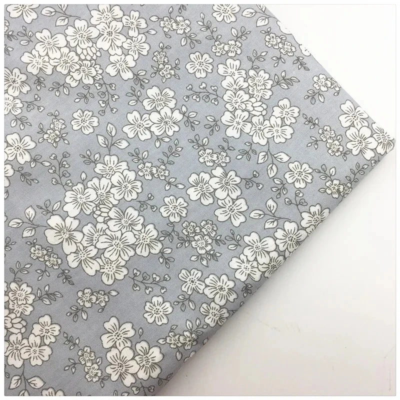 Gray Floral Cotton Fabric 160x50cm Printed Quilting Fabric for Sewing Patchwork Baby Bedding DIY