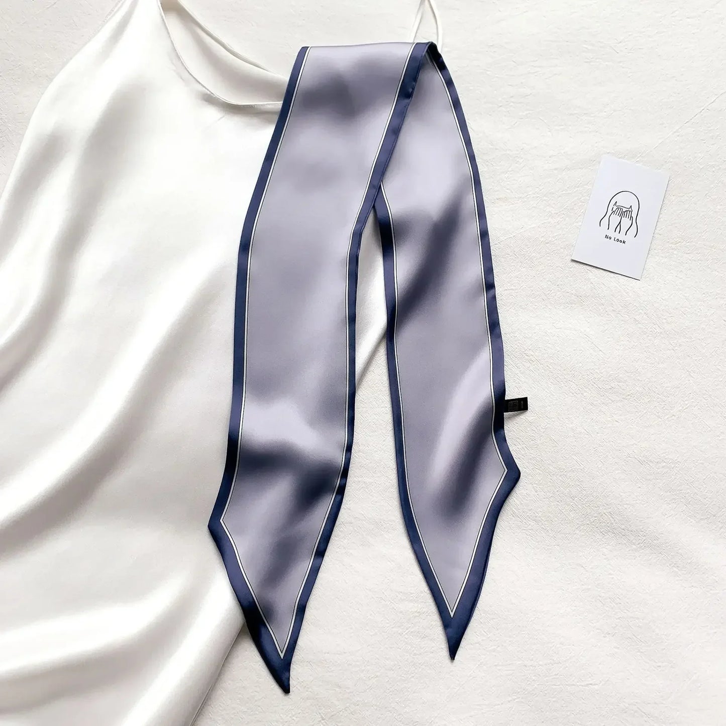 Trendy Floeiende Satijnen Zijde Haar Riem Sjaal voor Vrouwen – Stijlvolle Nekstrik, Tas Sjaal en Skinny Haarband – 2024 Collectie