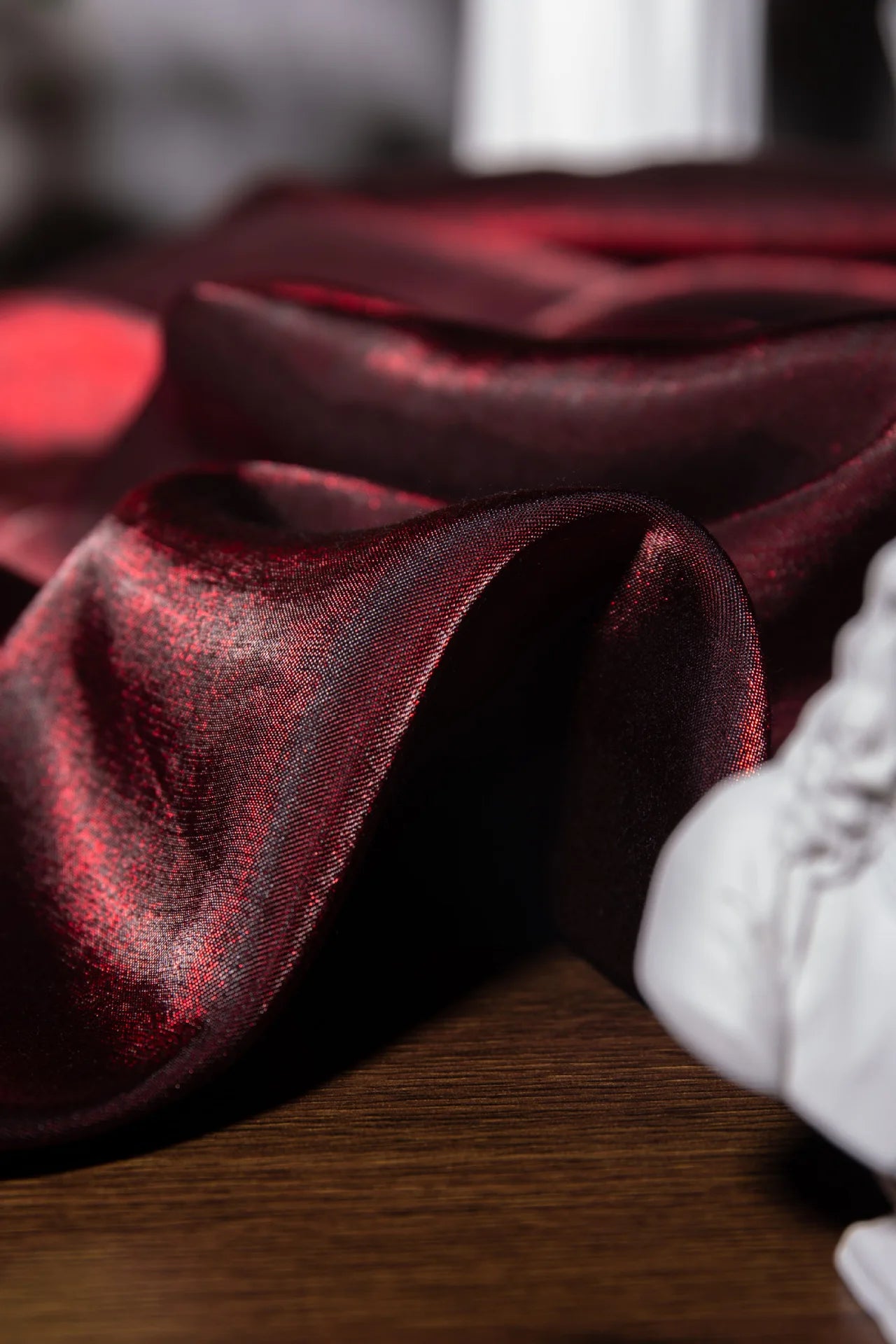 Wine Red Shimmer Fabric 150cm Wide Glazed Silk Look Fabric for Party Dress Sewing DIY Apparel Supplies