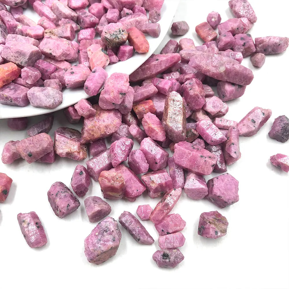 Natural Red Corundum Rough 50g 100g Raw Ruby Stone Bulk Healing Crystals Mineral Specimen for Decor Reiki Craft Supplies