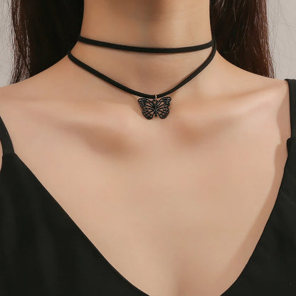 Elegante Vintage Fluwelen Parels Choker - Korte Zwarte Sleutelbeen Kraag Ketting voor Vrouwen - Perfecte Gotische Accessoire