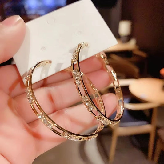 Elegante Goudplaat Grote Oorringen met Sprankelende Kristallen - Perfect Cadeau voor Vrouwen op Speciale Gelegenheden