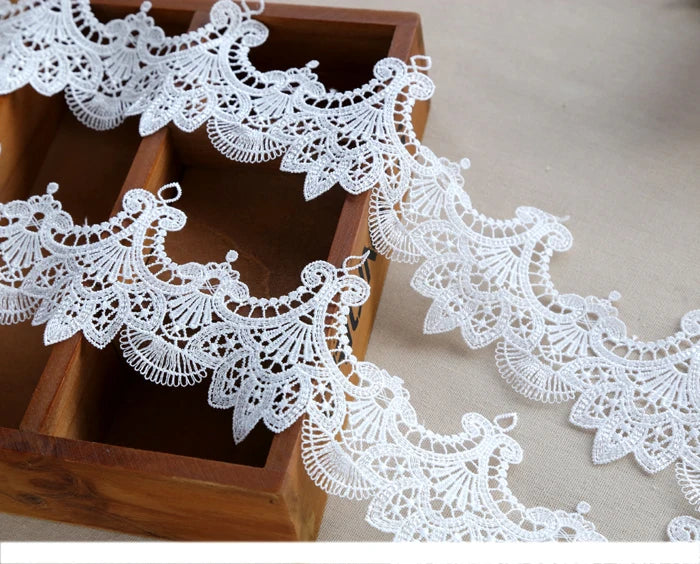 8.1cm Floral Embroidered Lace Trim Polyester Sewing Lace for Clothing Decor DIY Crafts