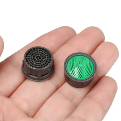 Set van 10 Fonteinkraanfilters - Premium Kraanaerator Invoegen - Essentiële Dopsvervanging voor Verbeterde Waterdoorstroomcontrole