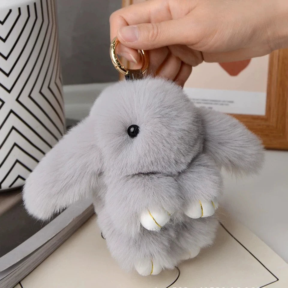 Schattige ZAKOL 15cm Fluffy Konijnenbont Pom Pom Sleutelhanger - De Perfecte Zachte en Schattige Accessoire voor Meisjes Tassen! Ideaal Cadeau voor Elke Gelegenheid!