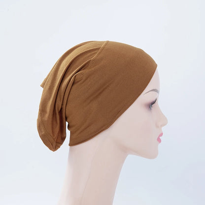 Chic en Stijlvol 56-Kleurige Vrouwen Binnen Hijab Tube Muts - Premium Bamboe Jersey Onderheadscarf voor Moslim Mode