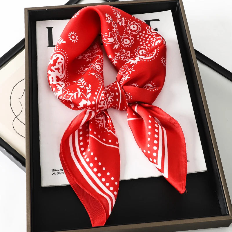 Chic Satijnen Zijden Geruite Sjaal voor Vrouwen - Elegante Hals- en Haarband, Perfect voor Werk en Mode in 2021 - Stijlvolle Hijab en Foulard Accessoire