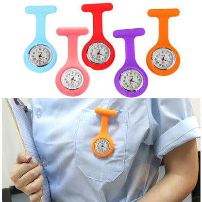 Stijlvolle Dames Pocketwatch met Digitale Weergave - Clip-On Analoge Klok Verpleegster Broche Speld Elektrische Mode Horloge