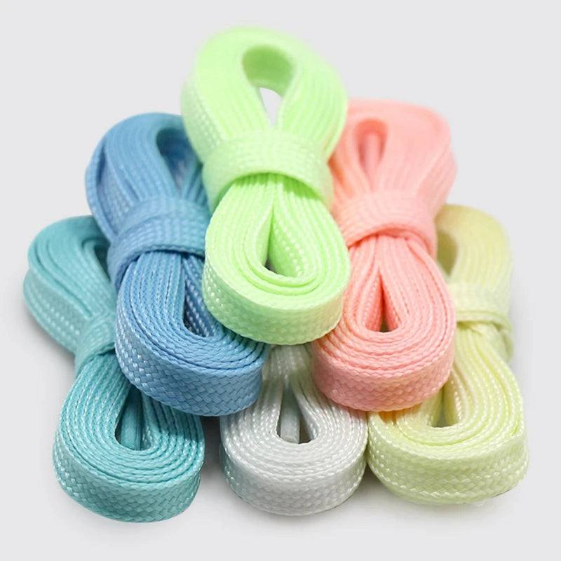 Levende Luminieuze Platte Veters - 6 Kleurkeuzes voor Elke Gelegenheid, Perfect voor Alle Schoenen! Ideaal voor Feesten, Nachtlopen en Unisex Stijl - 1 Paar