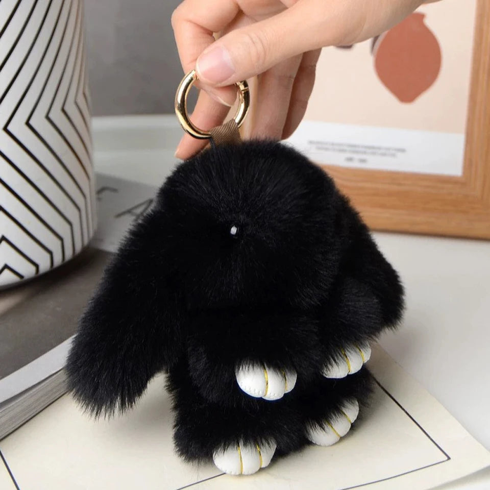Schattige ZAKOL 15cm Fluffy Konijnenbont Pom Pom Sleutelhanger - De Perfecte Zachte en Schattige Accessoire voor Meisjes Tassen! Ideaal Cadeau voor Elke Gelegenheid!