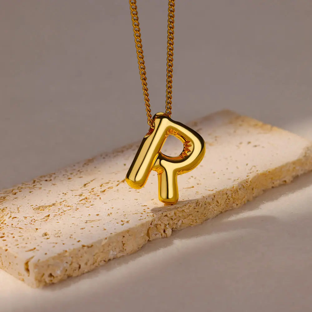 Stijlvolle Chunky Initial Hangertjes Kettingen voor Vrouwen - Gouden RVS A tot Z Bedels, Waterdichte Sieraden Perfect als Verjaardagscadeaus!