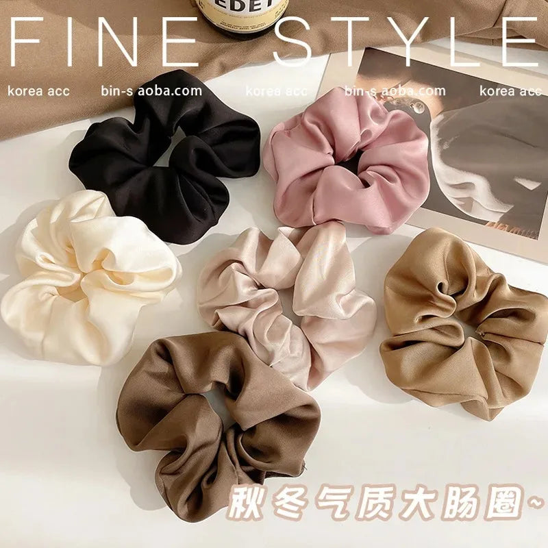Chique Franse Zijde Haaraccessoires voor Vrouwen - Getextureerde Satijnen Scrunchies en Haartjes voor Stijlvolle Uiterlijk