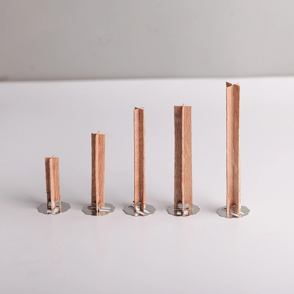 Cross Wooden Candle Wicks with Metal Clips Smokeless Wood Wick Cores for DIY Jar Candle Making
