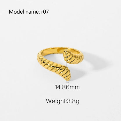 2025 Retro Hollow Zirconringen voor Vrouwen – Luxe Gouden Slangontwerp Trendsettende RVS Sieraden
