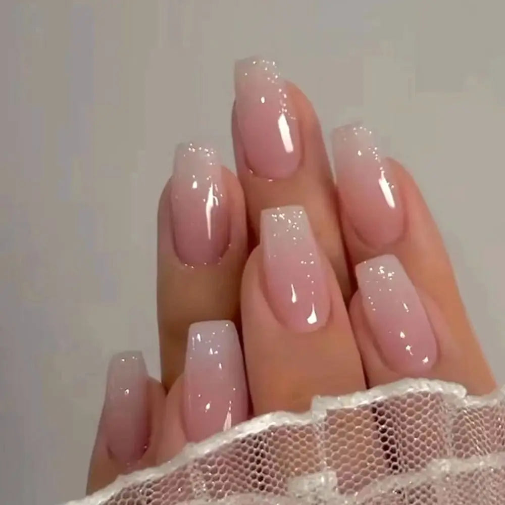 Set van 24 Eenvoudige Gradient Franse Ballerina Druknagels - Waterdichte Medium Coffin Stijl Nepnagels voor Moeiteloze Elegantie!