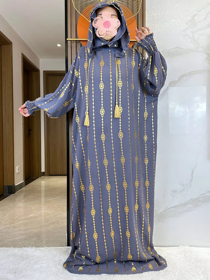 Elegante Katoenen Ramadan Abaya met Dubbele Hoeden - Prachtig Goudstofontwerp voor Moslimvrouwen met Gebed en Speciale Gelegenheden - Geïnspireerd door Dubai en Turkse Kaftanstijlen
