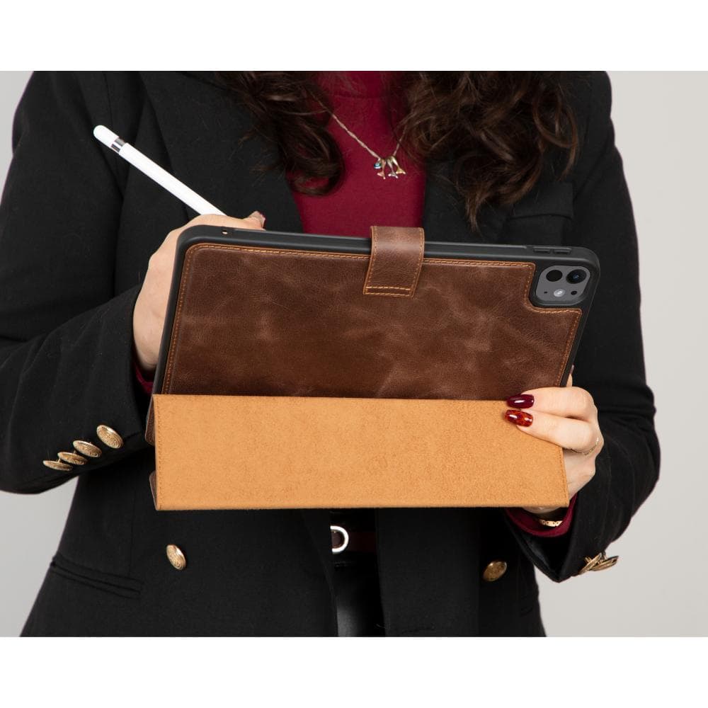 Vortexa Leather iPad Pro 11" (2024) Case-1